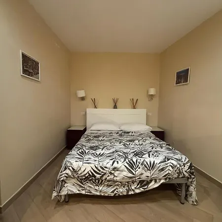 Apartament Pm 7 Via Sant'antonio Ai Monti Neapol