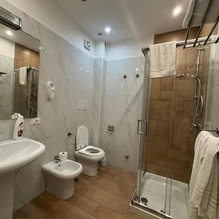 Pm 7 Via Sant'antonio Ai Monti شقة نابولي